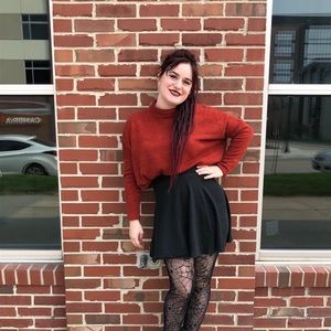 Meet your Posher, Taylor